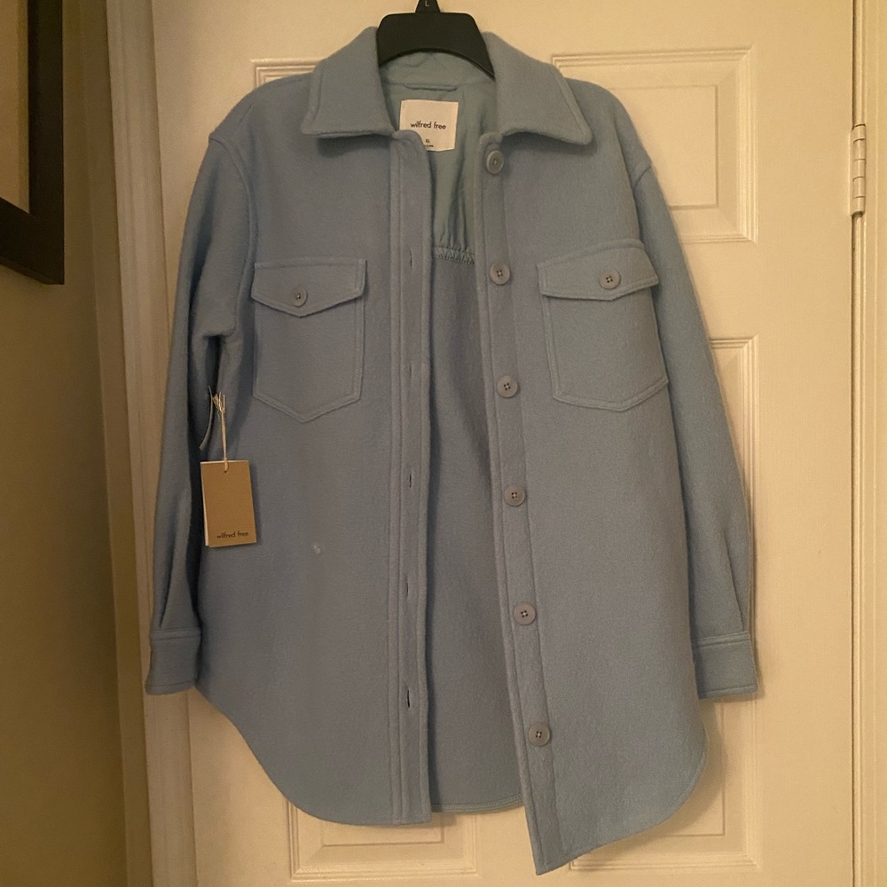 New with tags aritzia button down shirt-jacket